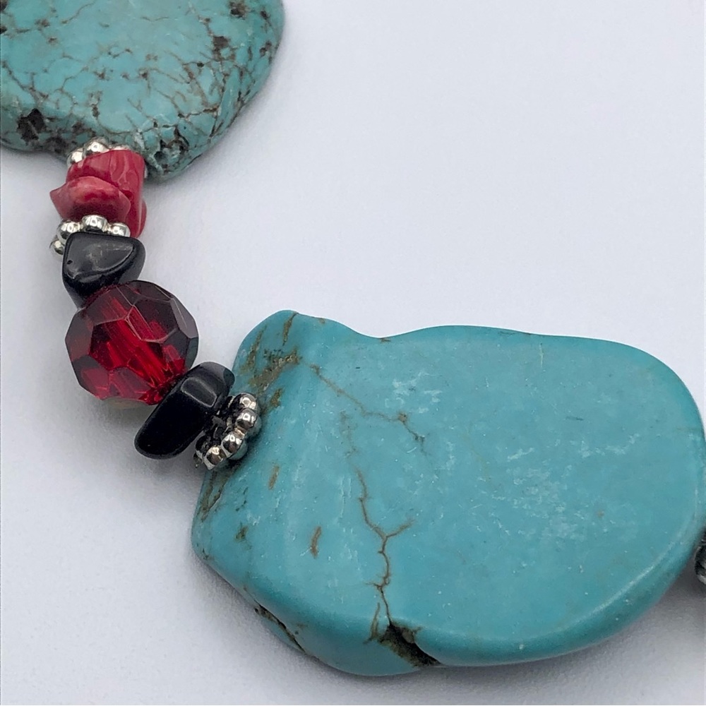 Southwestern Faux Turquoise Faux Bamboo Coral Stone Chip Collar Necklace 17” - Picture 11 of 17